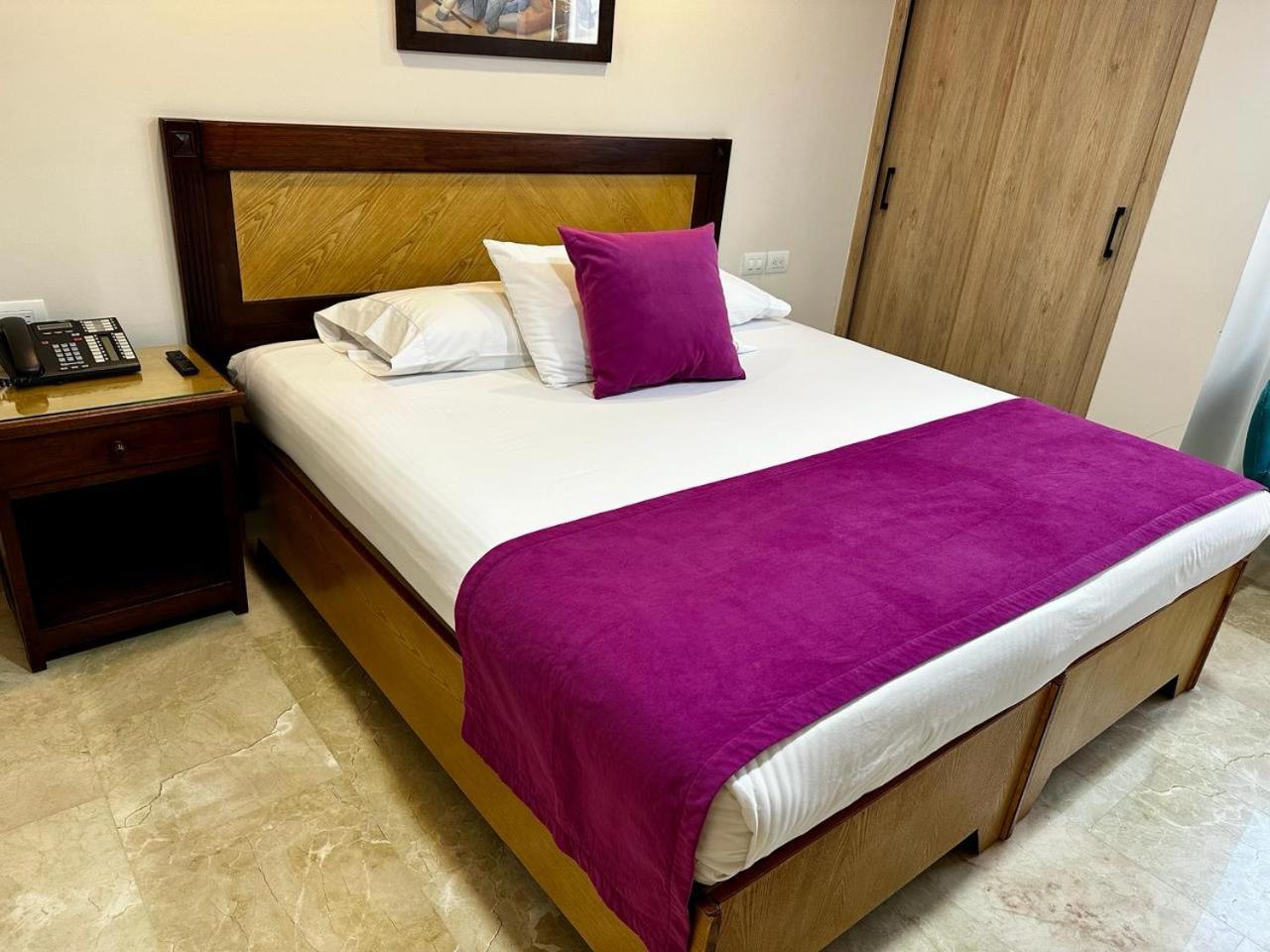 Hotel San Pedro Del Fuerte Medellín Dış mekan fotoğraf